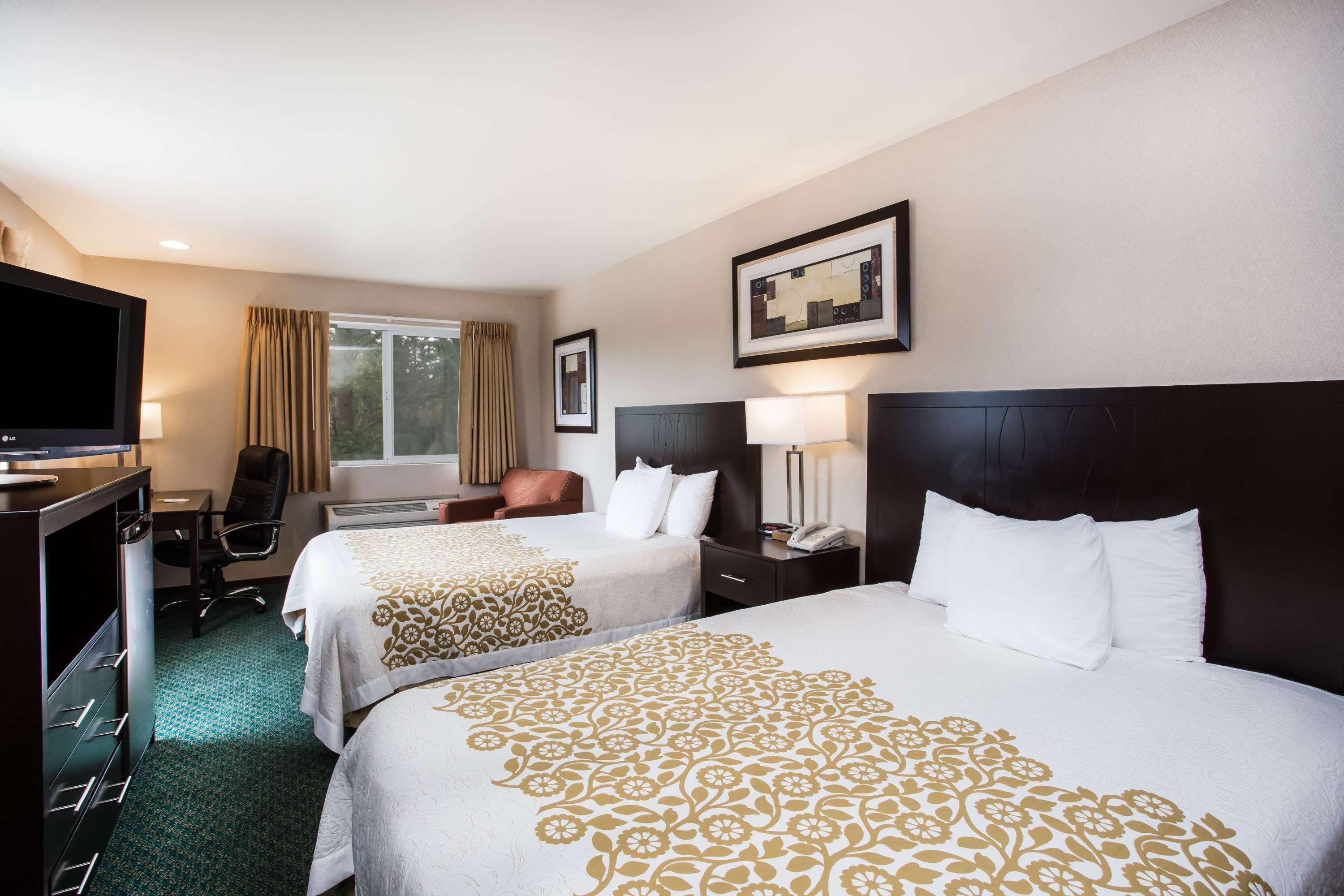 Days Inn By Wyndham Seattle Aurora Shoreline Eksteriør billede